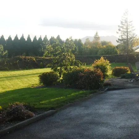 Holiday home Dirreen House